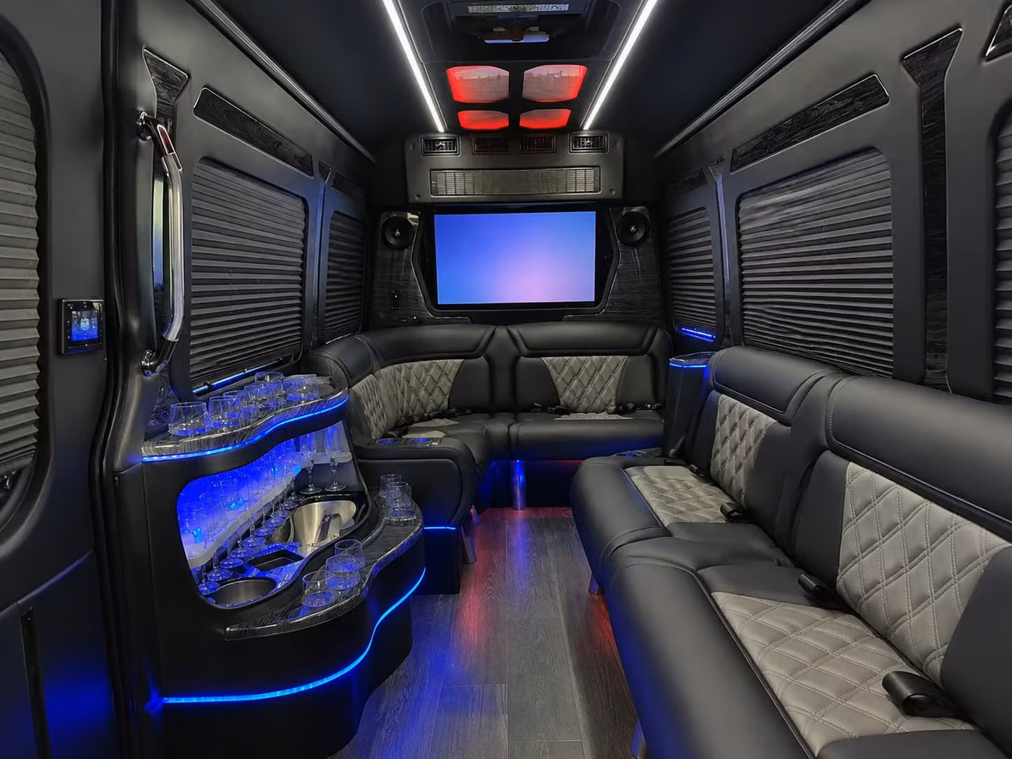 affordable field trip bus rentals for private and charter schools in roswell