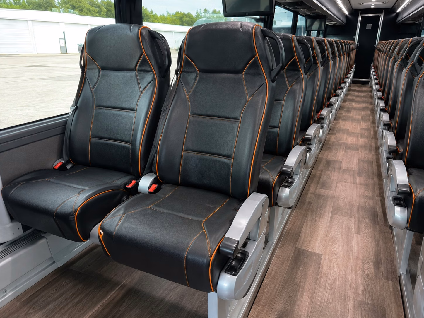charterbusrentalroswellga com can handle fan shuttle transportation to mercedes benz stadium and state farm arena