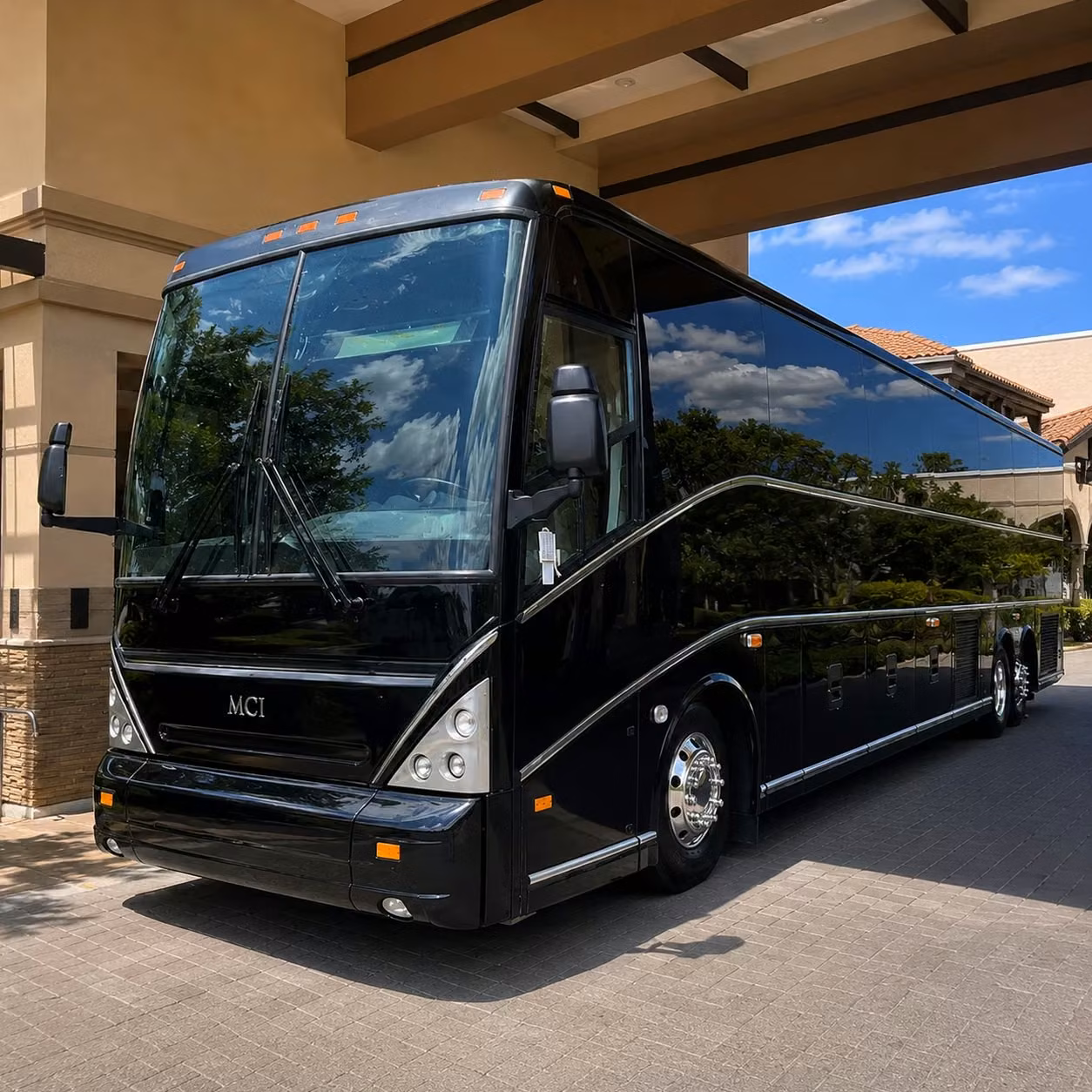 corporate event shuttles for roswell s thriving business community
