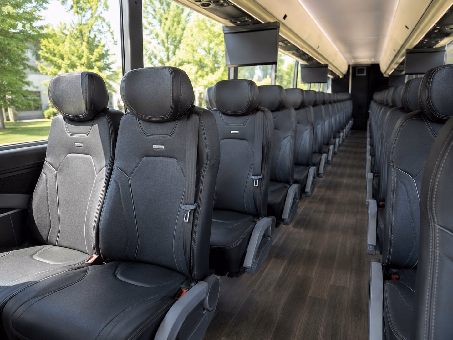 no matter the size of your wedding charterbusrentalroswellga com finds the right bus in roswell