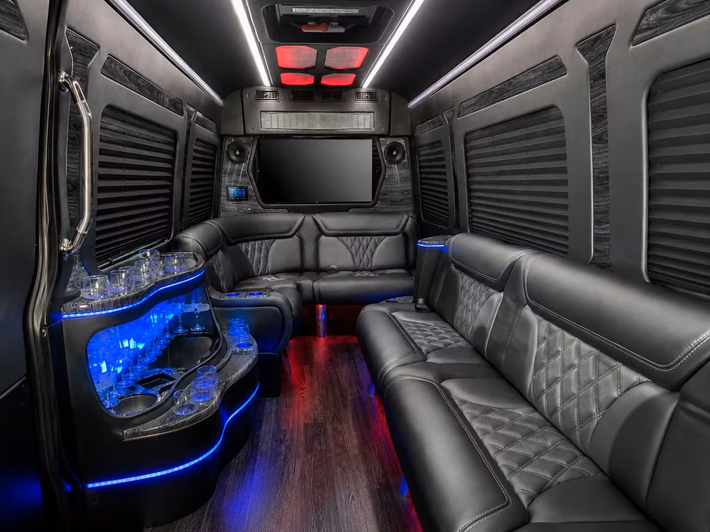 school and university groups in roswell can book long distance buses in minutes